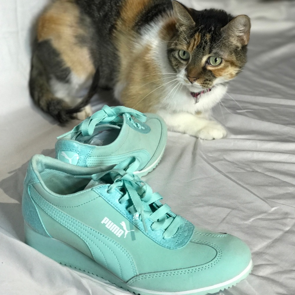 Puma running shoes light blue eco ortholite